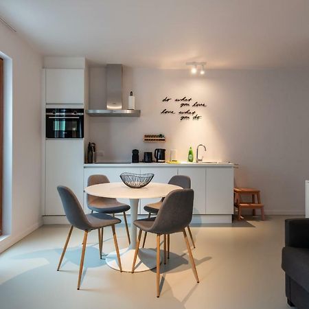 Salt & Pepper Ghent Apartment ภายนอก รูปภาพ